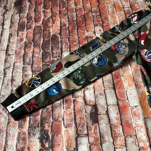 NBA HOODIE - Picture 8 of 12